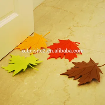 J177 Creative maple leaf shape door stop