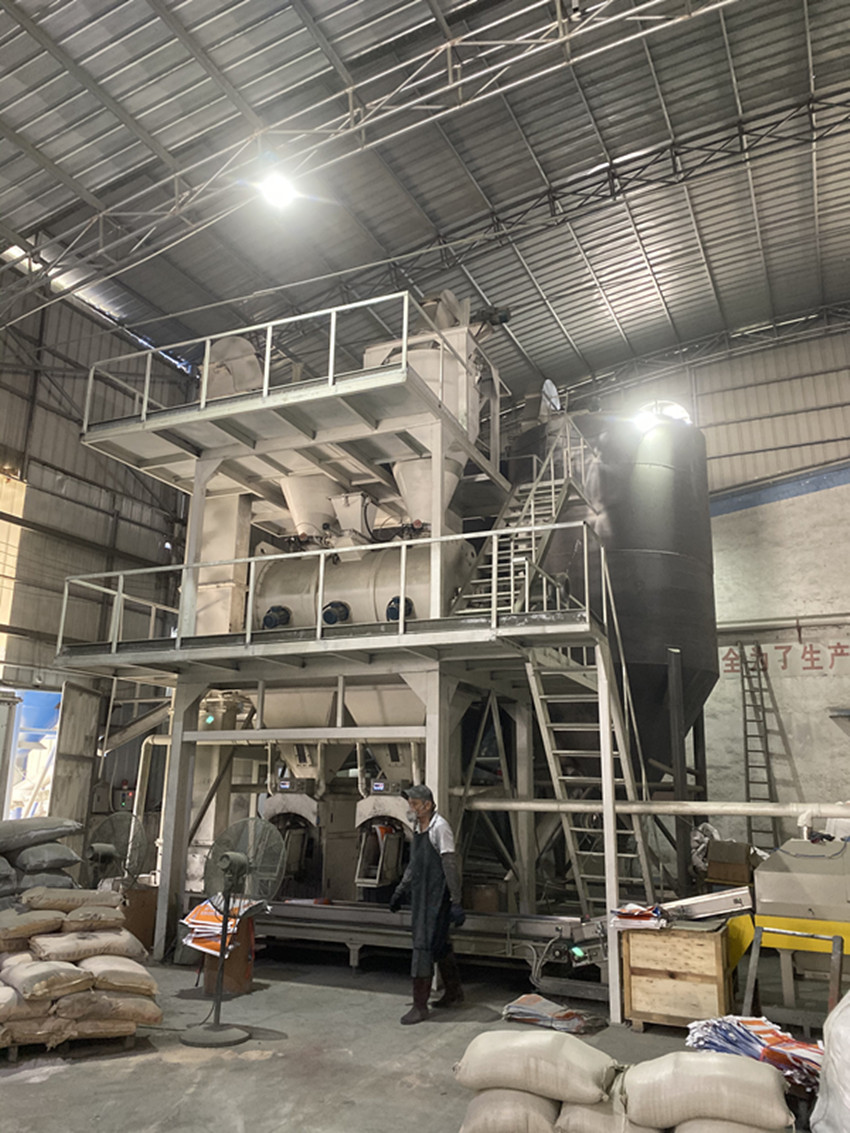 Epoxy floor paint automatic machine