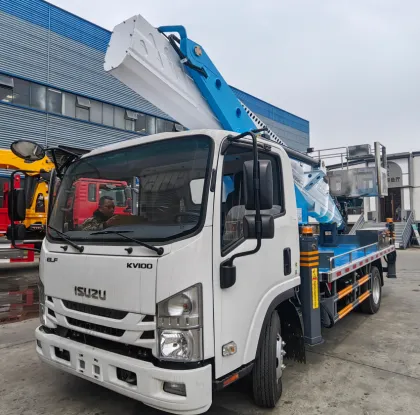 CLW group Isuzu 33 meter lift truck