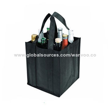 Carry bag, made of nonwoven, suitable for wine gift packaging