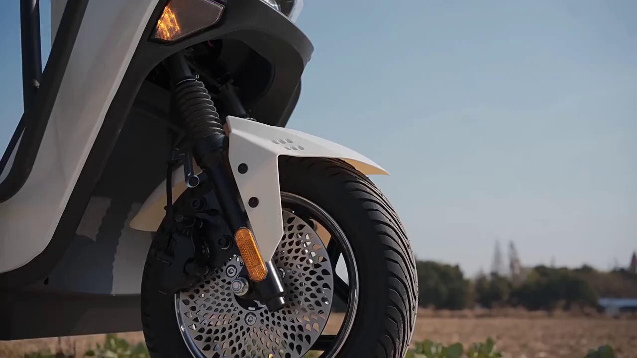 New High-Speed Electric Delivery Bike for Food Services