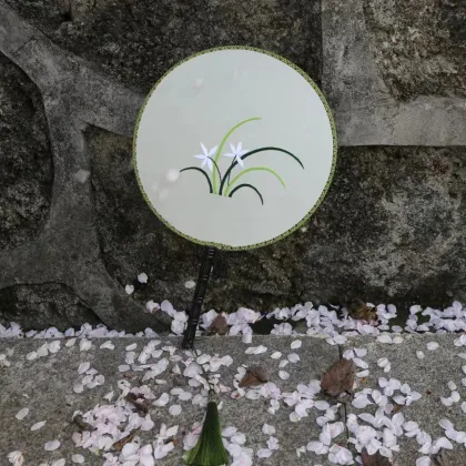 Chinese Style Circular Fan: A Traditional Handcrafted Beauty with Orchid and Grass Design