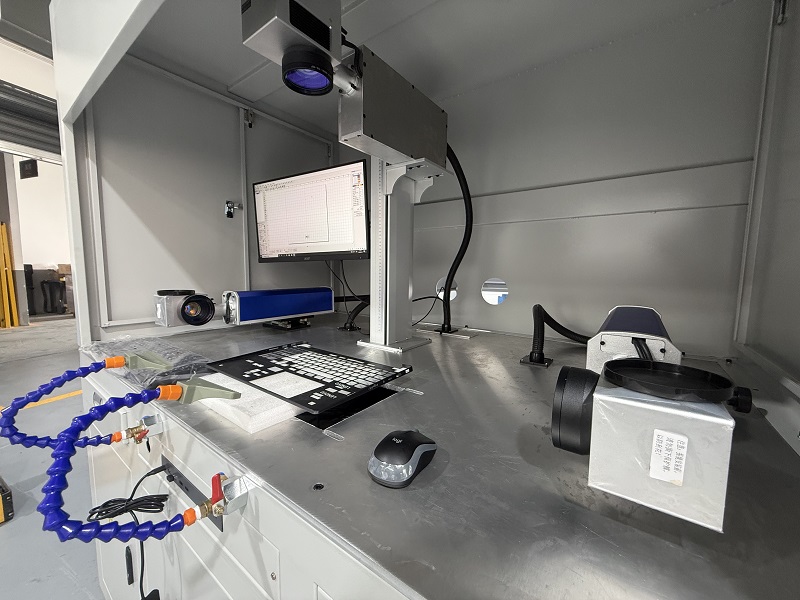 Chuke Intelligent Semi-Enclosed Three-in-One Laser Anodizing System Aids Precision Manufacturing of Laptop D-Side