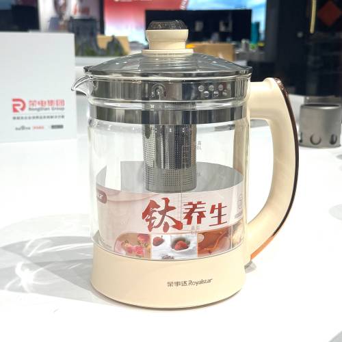 Чорна -белы гаршчок для здароўя тытана