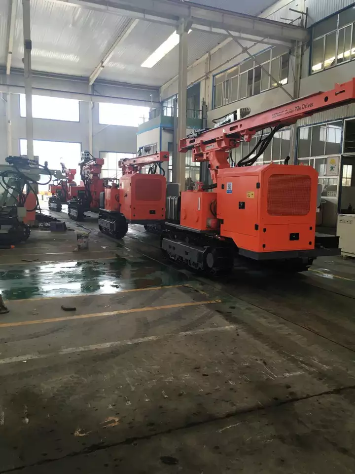 Hydraulic Pile Driver Machine, Photovoltaic Post Pile Driver