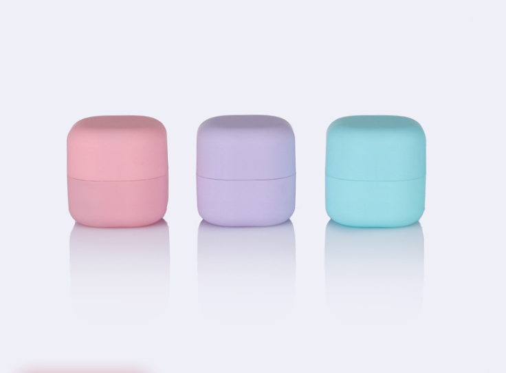 square lip balm jar