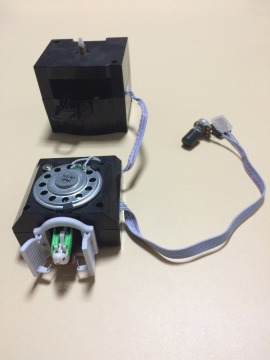 cuckoo wall clock mechanism with bird come out