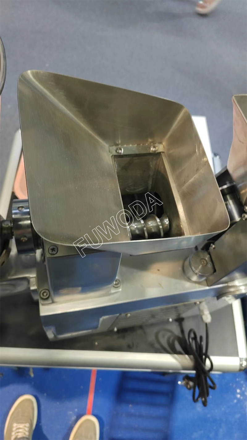 Popular Large Empanada And Commercial Dumpling Making Machine: 110v ...