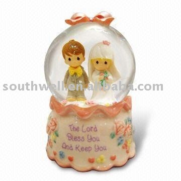 snow dome  with snow flake/wedding gifts