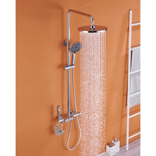 Conjunto de ducha de ducha de ducha moderna montada en la pared