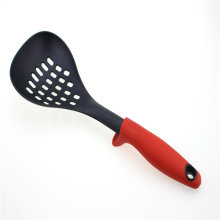 Heat Resistant Cooking Nylon Skimmer With Soft Handle