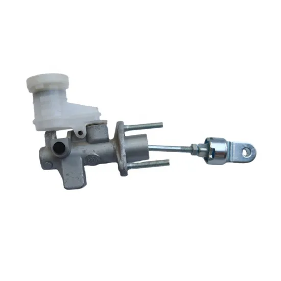 Factory Wholesale High Quality Clutch Master Cylinder for Dongfeng Nissan Pickup ZG24 OEM 2345A052