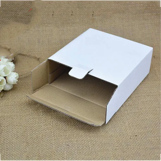 White custom carton shipping box
