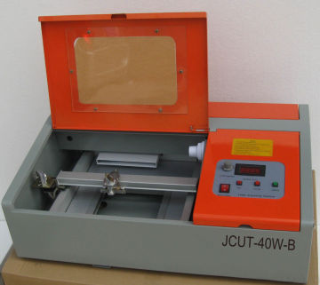 Bmp, Plt Graphic Mini Wood Co2 Laser Engraving Cutting Machine Sf40