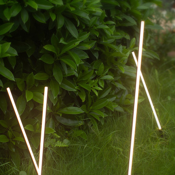 3.6W/5.4W AC12V/DC24V Outdoor Spike LED Light