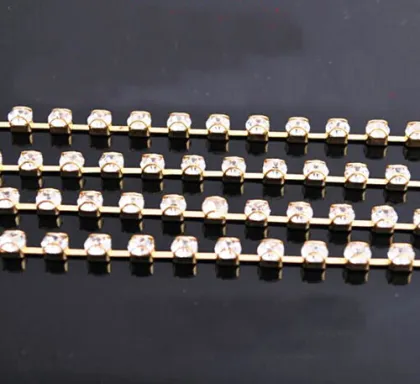 Diamond D Cup Chain Plated Gold