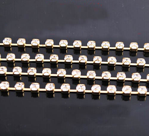 Diamond D Cup Chain Plated Gold