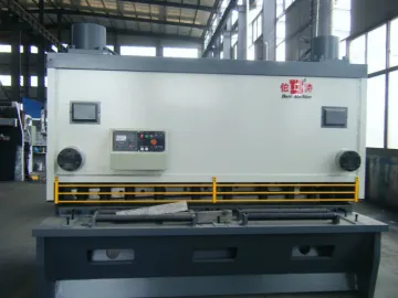 hydraulic shearing machine/hydraulic cutter