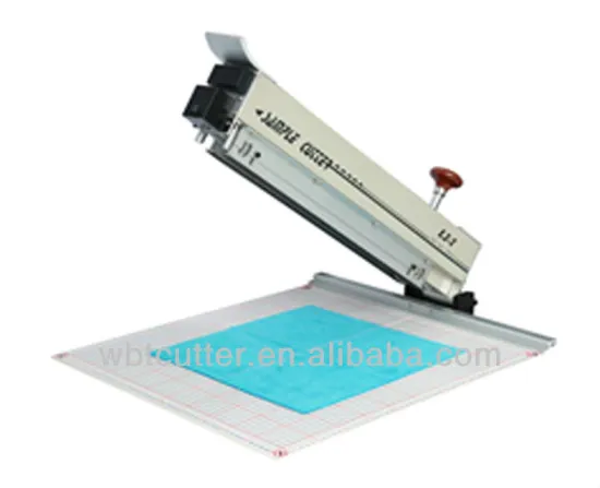 Zig Zag swatch cloth sample cutting machine