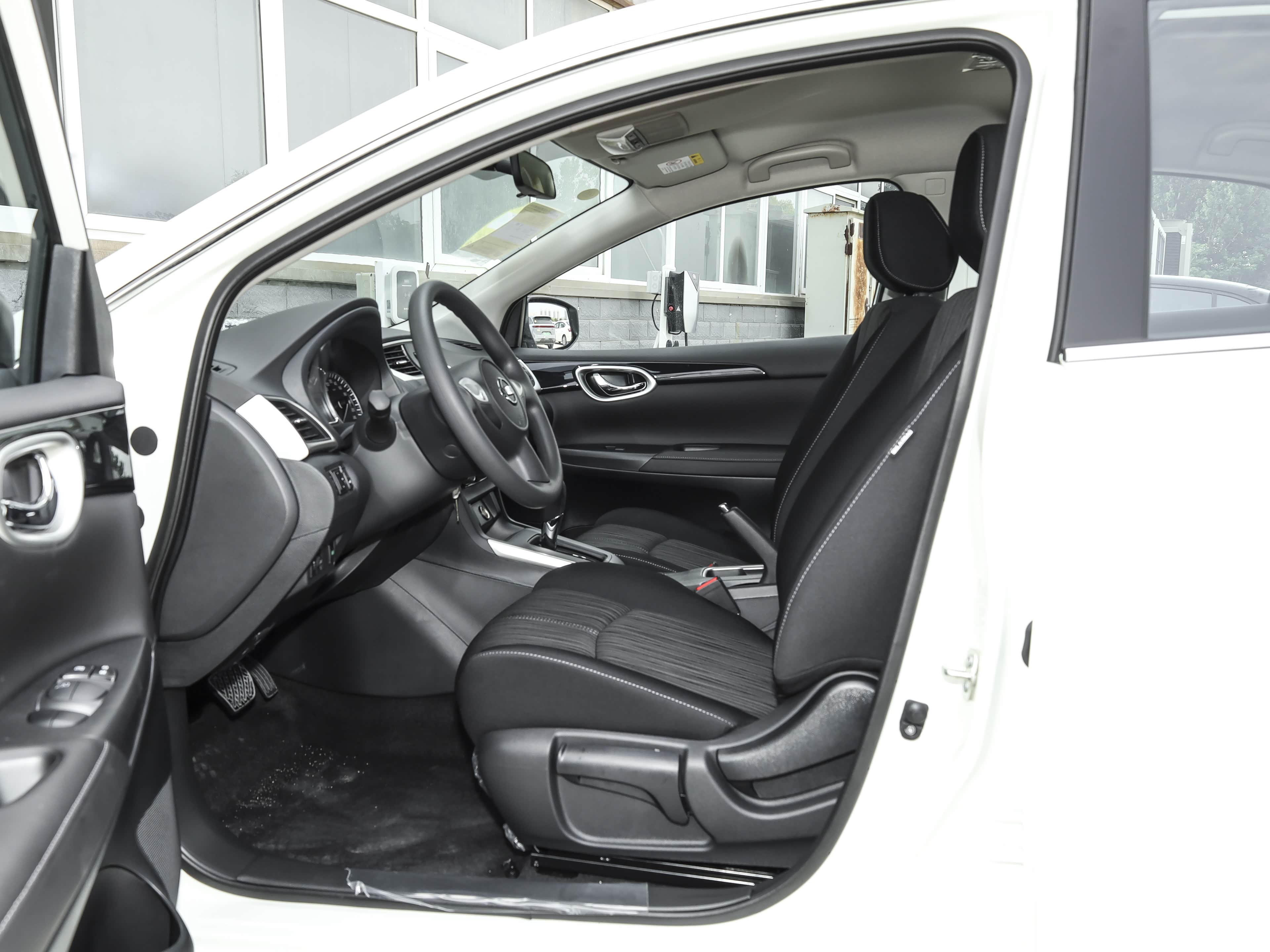 Nissan Sylphy Classic-7