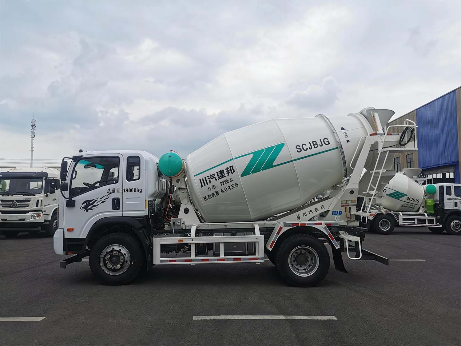 concrete mixer truck price