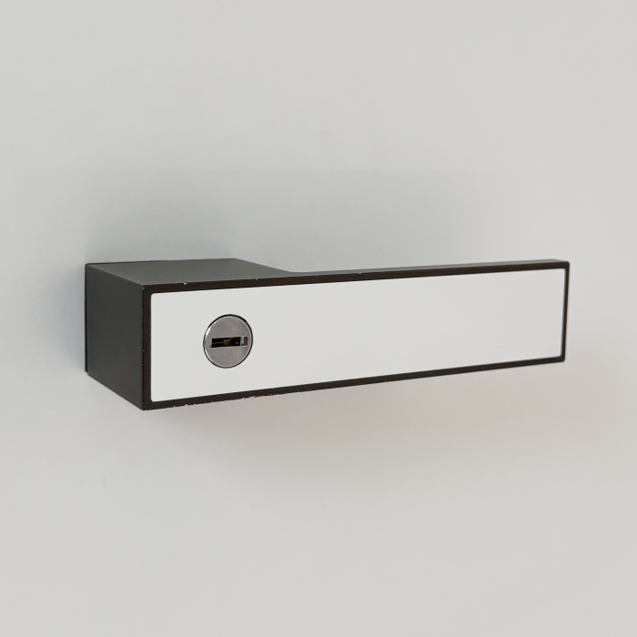 Quarto de laje de porta de madeira maciça invisível sem moldura