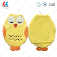 Yellow style owl animal bath gloves