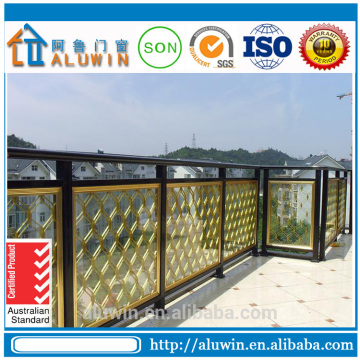 Aluminium balcony handrail
