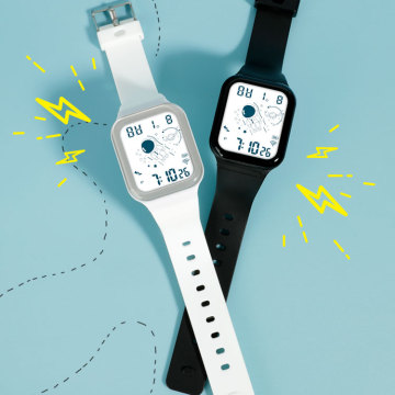 DIRAY Kids' Astronaut Design Water-resistant LED Digital Watch with Alarm Clock