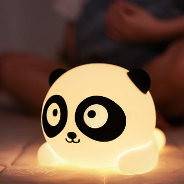 Tragbares batteriebetriebenes USB -wiederaufladbares Silikon -Panda -Nachtlicht für Kinder Schlafzimmer