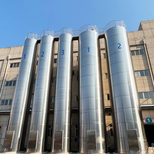 Bahan baku penyimpanan luar ruangan silo