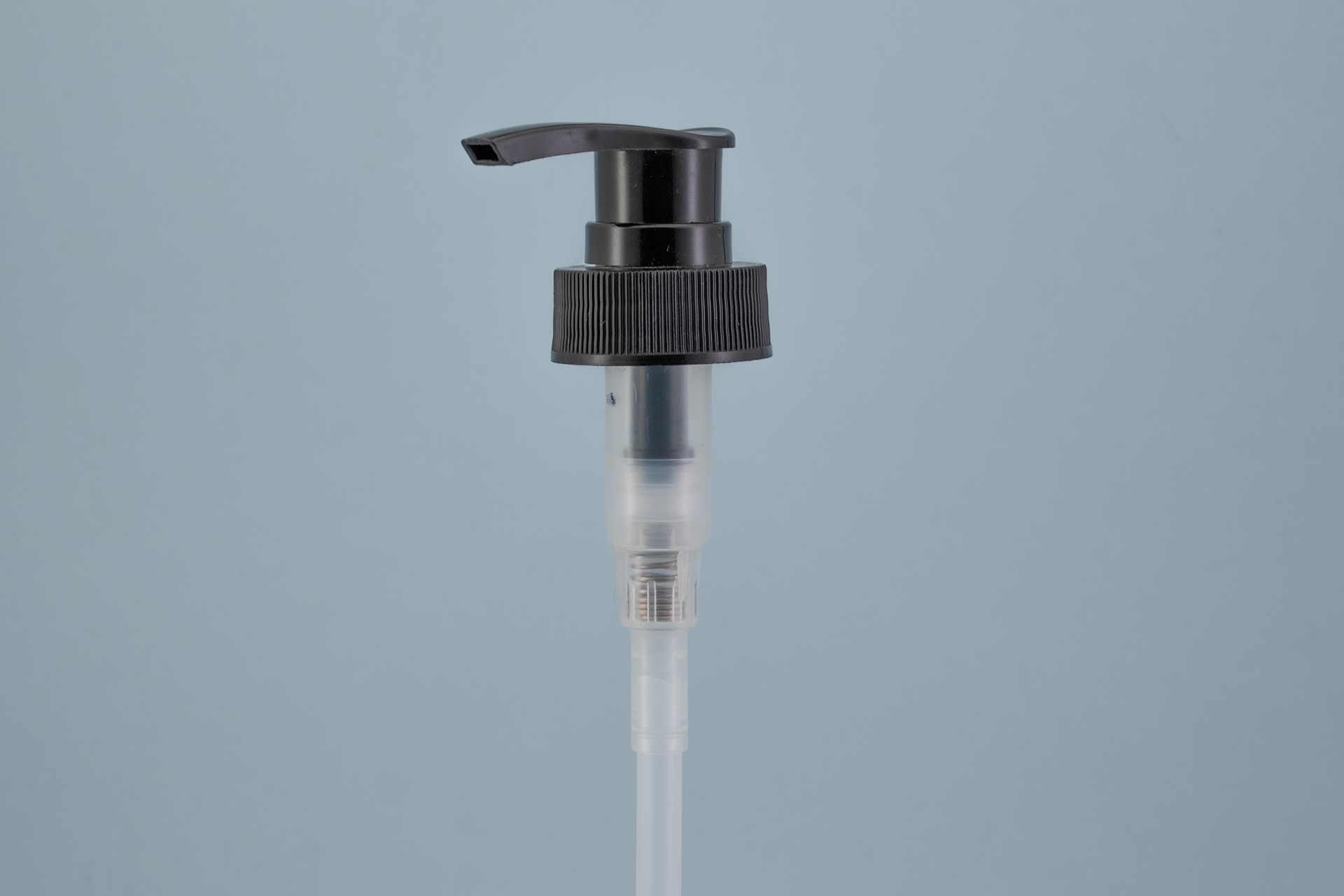 28/400 Black Ribbed Lotion Pump Dispenser For Liquid Soap And Body Wash
