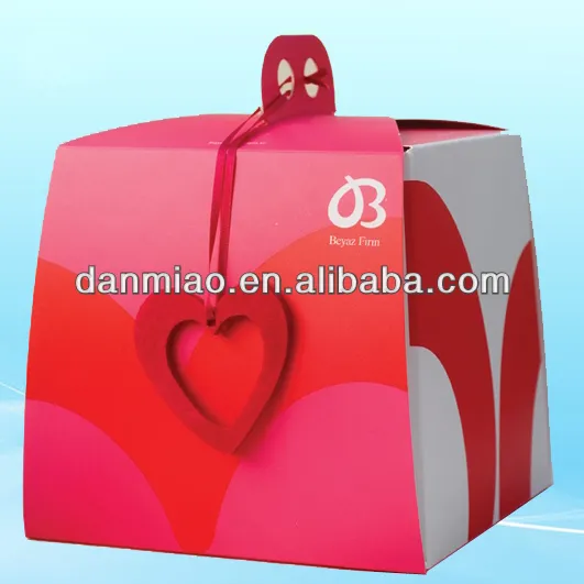 Fancy custom cheap cake boxes with red heart handle