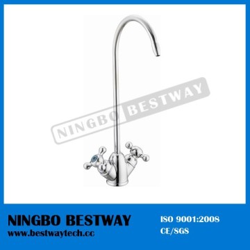 Water faucet with long neck