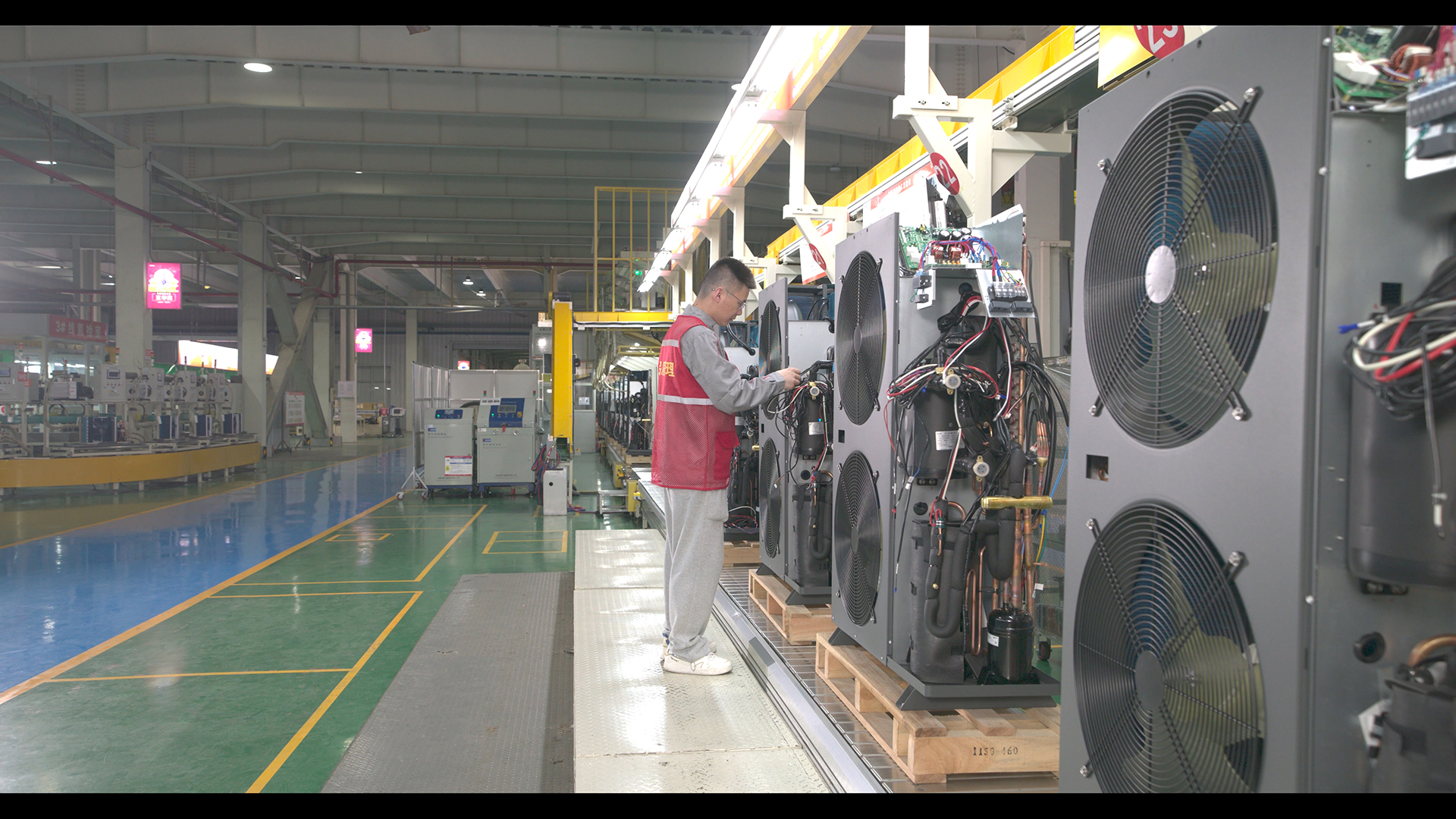 Heat pump assembly production line