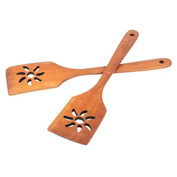 Vintage-Style Wooden Kitchen Tools: Handcrafted Spatulas and Turners Made from Traditional Hardwood