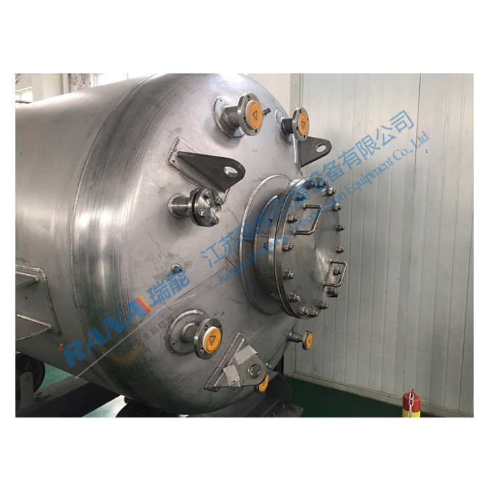 Антыкаразійнае абсталяванне з фтарыравінай PTFE, абліцаванае сталёвым лістом