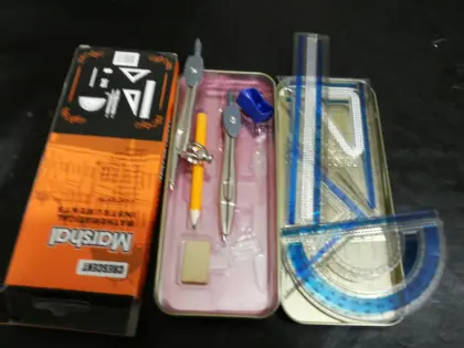 The Marshall Set of Mathematical Instruments