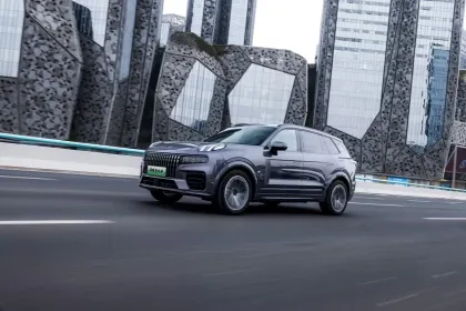 Best Discount Lynk&co 09 Hybrid Cars with Long Range for New Energy Vehicles