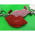 Moda Sexy lábios Studded couro franjado Keychain vermelho lábio pingentes