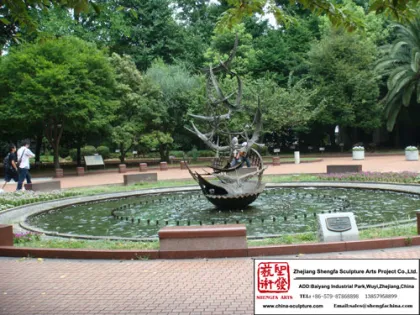 Plaza Bird Fountain Sculpture