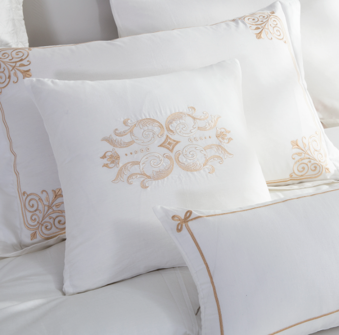 100% polyester comforter quilts set bedding