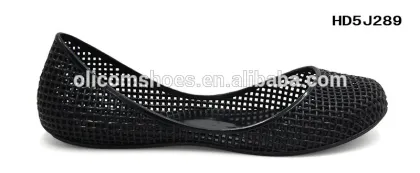 Fashion Lady Jelly Beach Sandals Pointed Toe Jelly Shoes Women Summer Candy Shoes