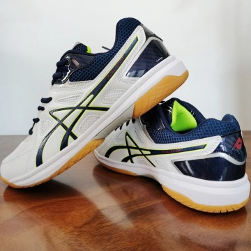 TN Sport Sneakers: Professional Volleyball and Badminton Shoes for Men and Women