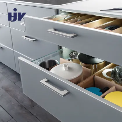 Modern kitchen door pulls for cabinet