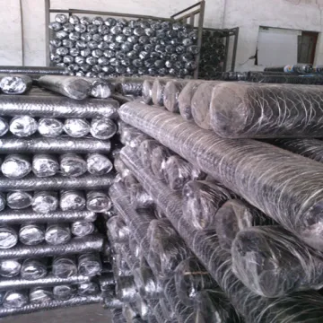 Security fence hexagonal wire mesh