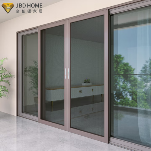 Energia modernoa aurrezteko aluminiozko ateak tolestea