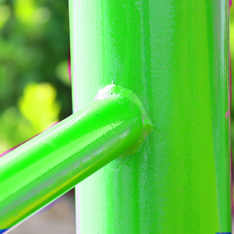 Outdoor fitness equipment