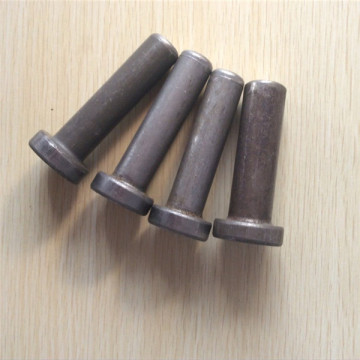 WELDING STUD with ceramic ferrule