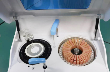 Accurate chemistry analyzer tests